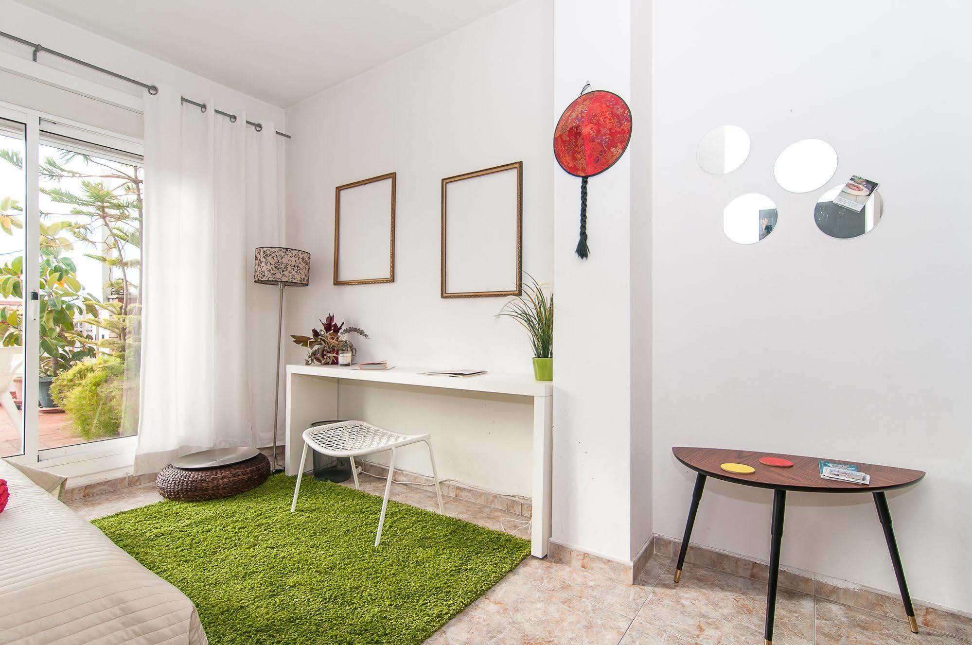 The Sky Dome Apartment Барселона Екстериор снимка